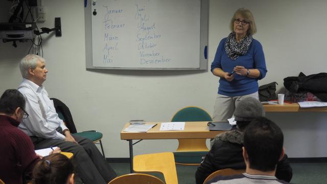 Sprachkurse für Flüchtlinge im Mörsenbroicher Kirchengebäude